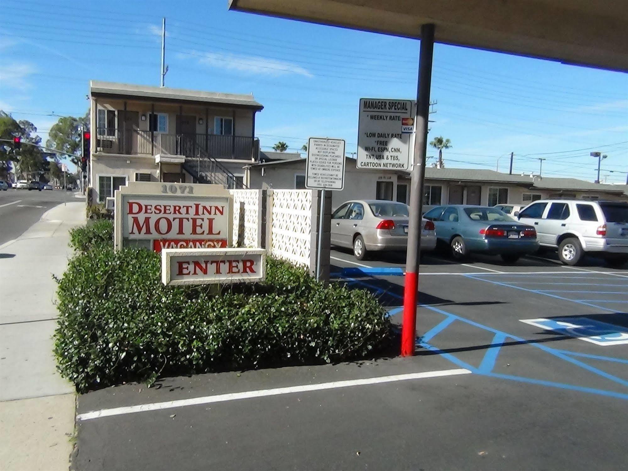 Desert Inn Motel Corona Eksteriør billede